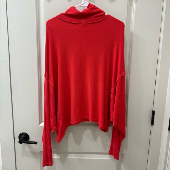 Free People We The Free Alameda Cowl Neck Sweater XS Coral Red Dolman Oversized - Picture 11 of 11